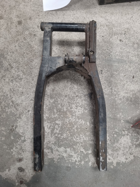 Balança Traseira Comet 250 - Black Friday