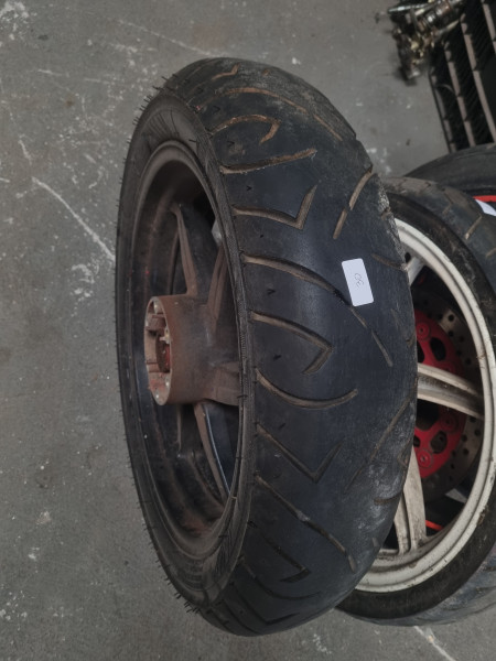 Rosa Traseira com Pneu 140/70-17 Renovati - Black Friday Cod 30