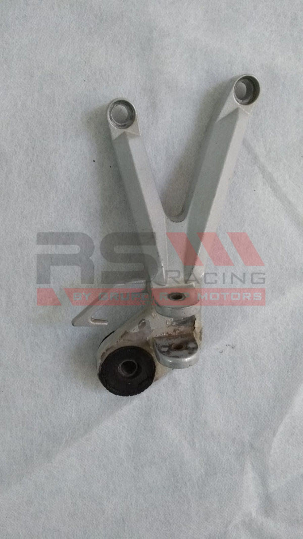 Bacalhau Traseiro Direito Comet 250 / 650 Carburada - BLack Friday