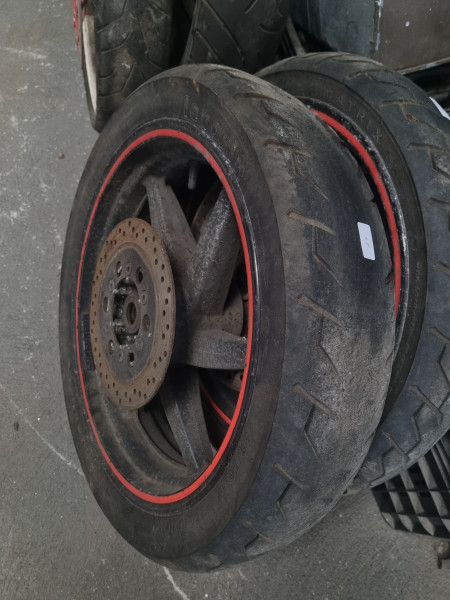 Roda Traseira com Disco Gasto e Pneu Careca Comet 250cc - Black Friday Cod 27