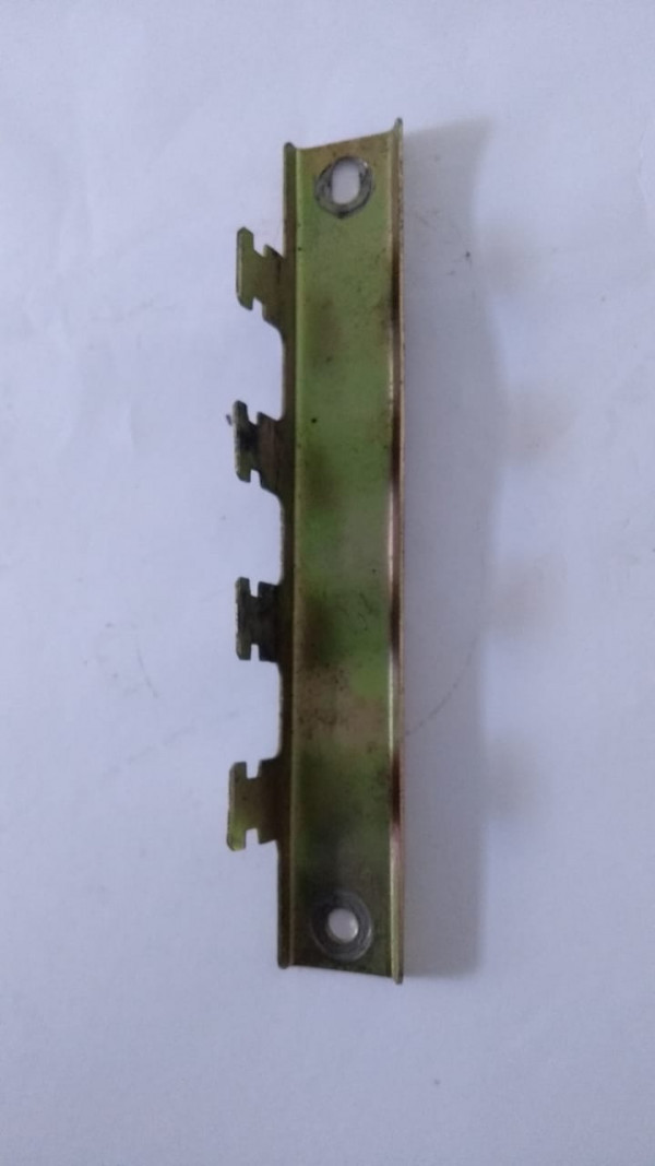 Régua Porta Relês Comet 250 / 650 - Black Friday