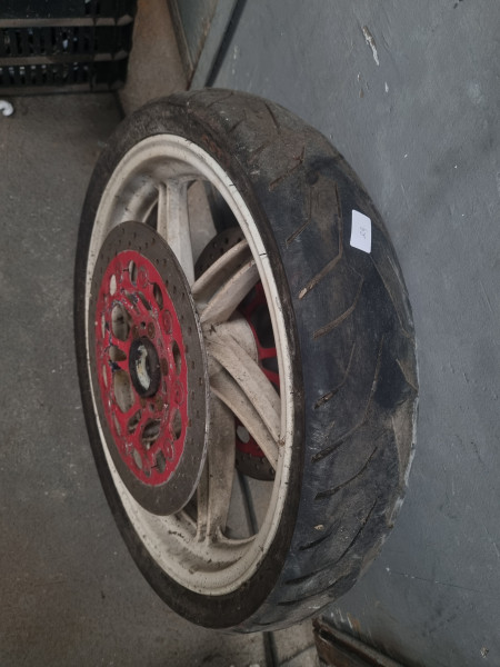 Roda Dianteira Comet 250cc Com 2 Discos e Pneu Careca 110/70-70 Magsport - Black Friday Cod 29